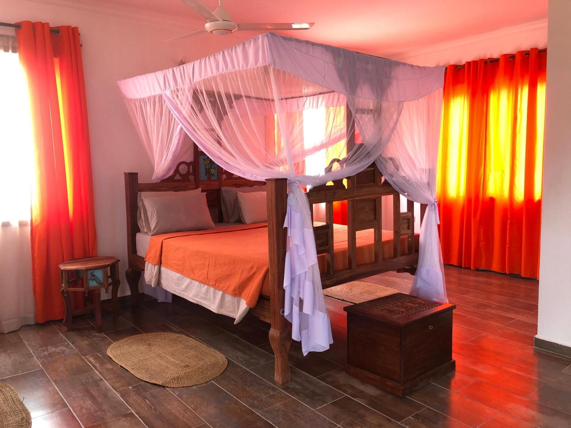 Emerald Bay Resort Kizungu Bagian luar foto