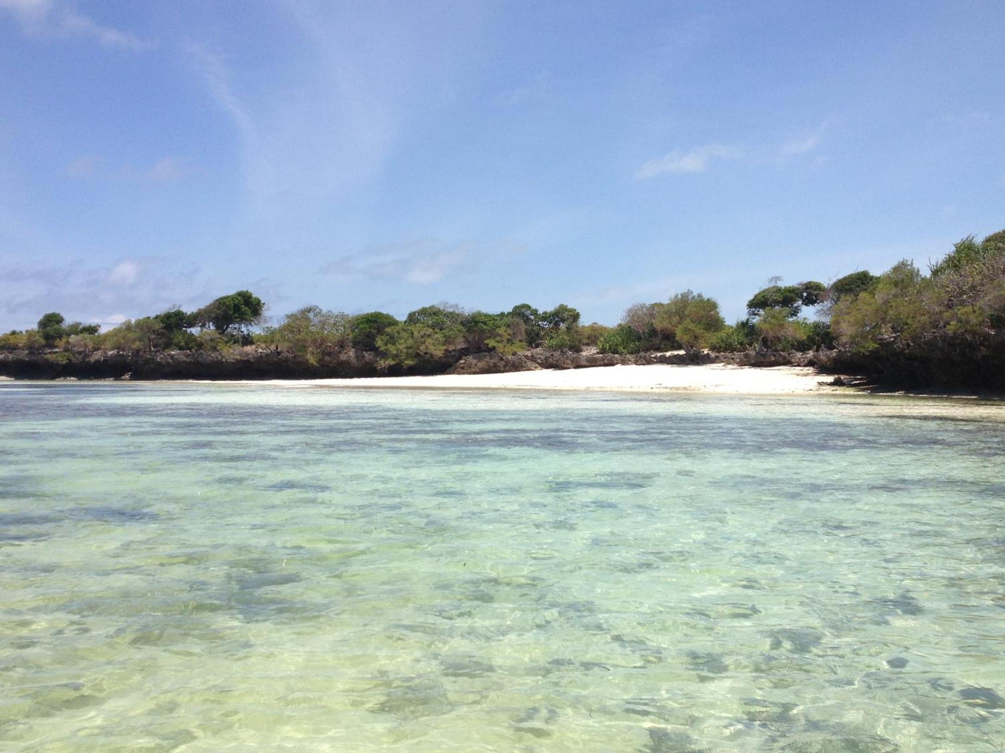 Emerald Bay Resort Kizungu Bagian luar foto