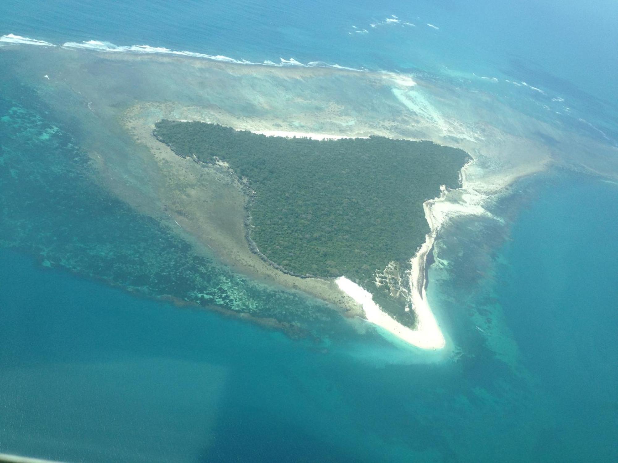 Emerald Bay Resort Kizungu Bagian luar foto