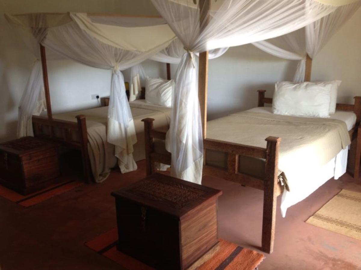 Emerald Bay Resort Kizungu Ruang foto