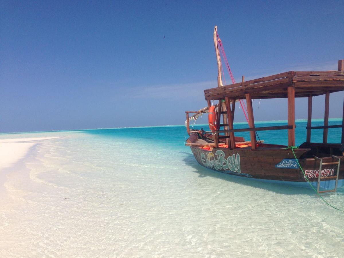 Emerald Bay Resort Kizungu Bagian luar foto